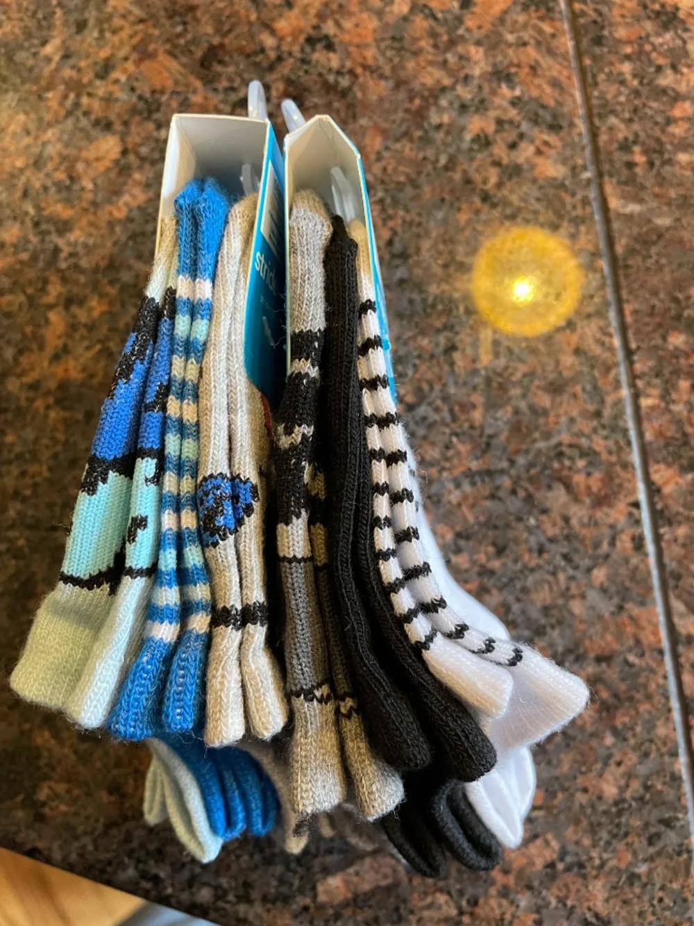 NWT Boys size 1-7 Stride Rite Gamer & Tech No-Show Socks 6-Pack